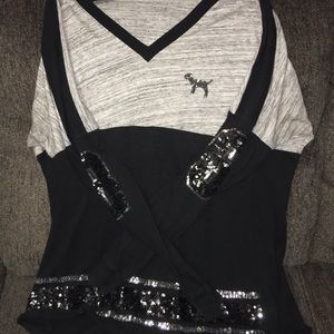 Pink long sleeve shirt🌻